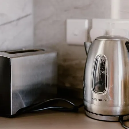 La88 Bayview سليمة